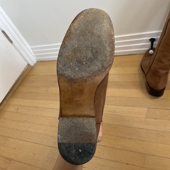 CHANEL Interlocking CC Logo Riding Boots BROWN LAMBSKIN Eu 39.5 - Picture 5 of 11